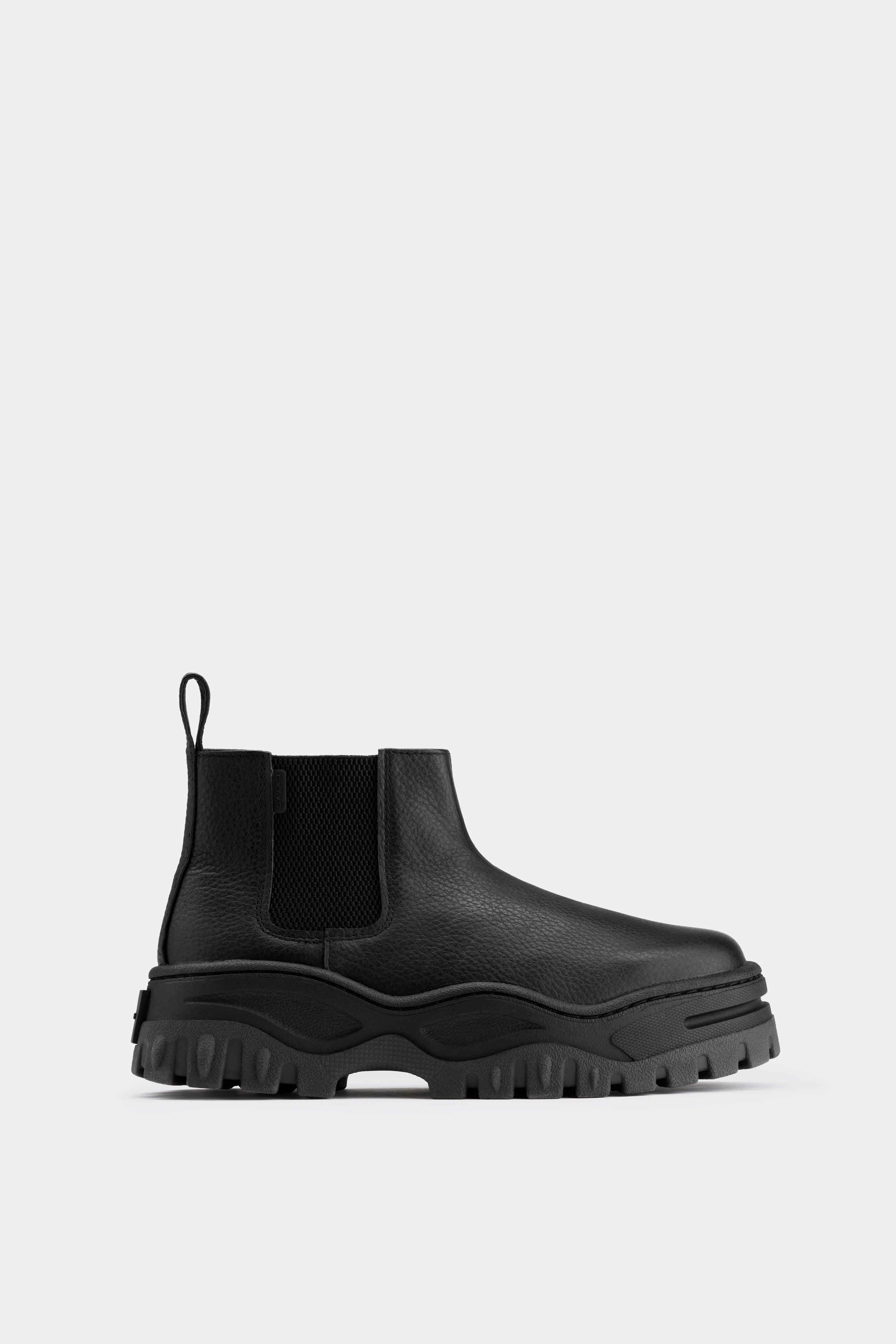 Tempest Black Leather