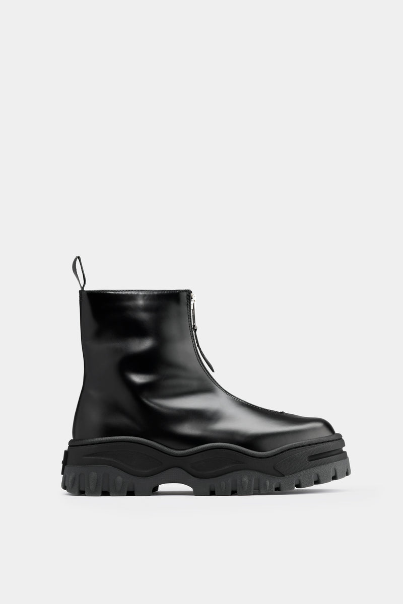 Raven II Black Leather