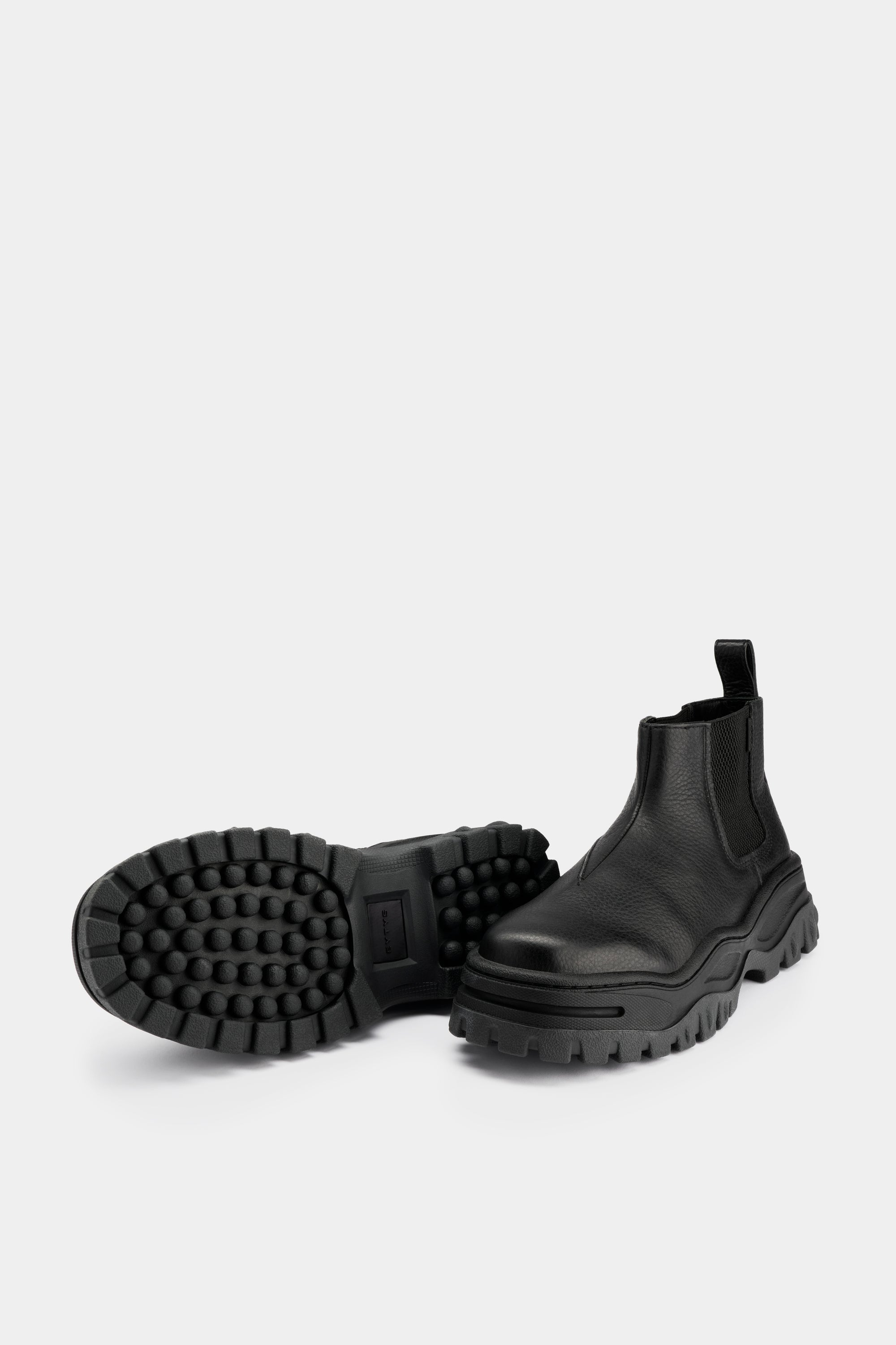 Tempest Black Leather