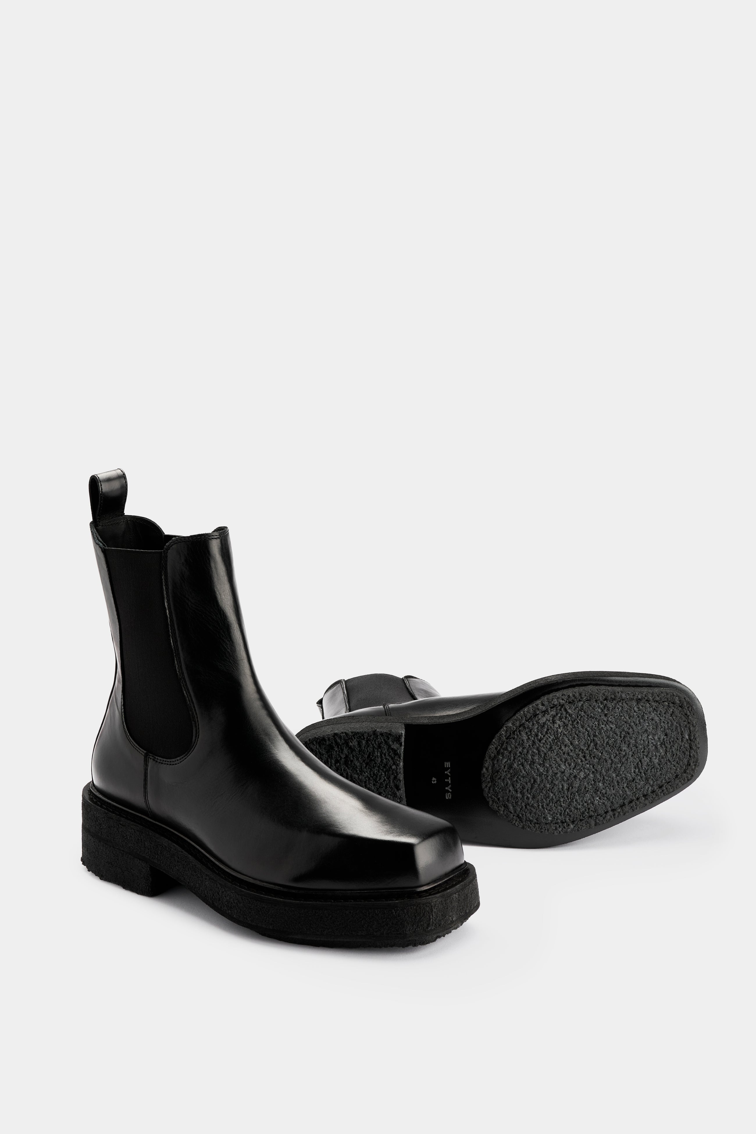 Ortega II Black Leather