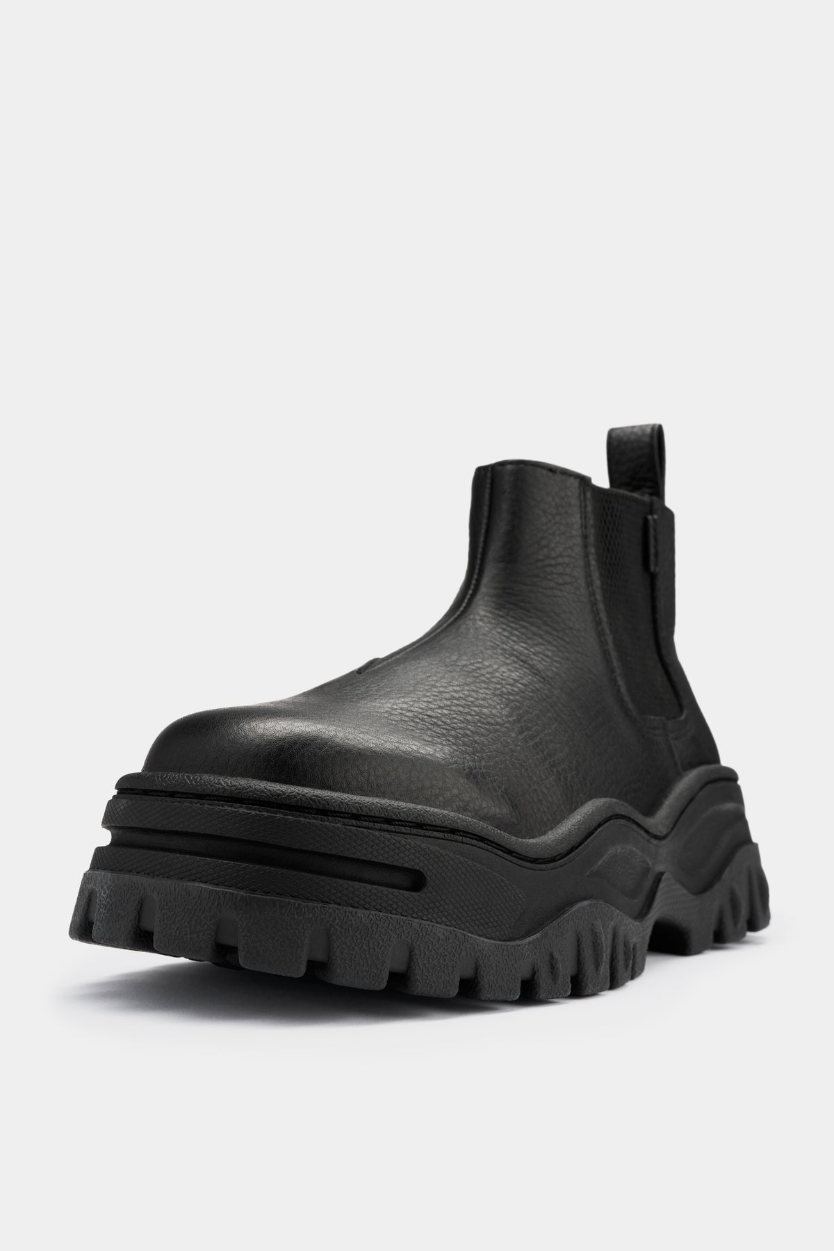 Tempest Black Leather
