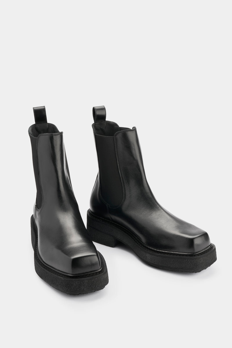 Ortega II Black Leather
