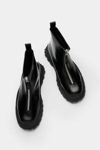Raven II Black Leather