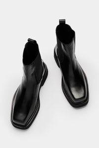 Ortega II Black Leather