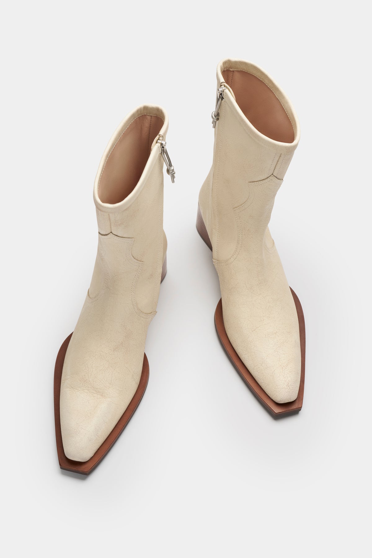Rari Vintage Cream Leather