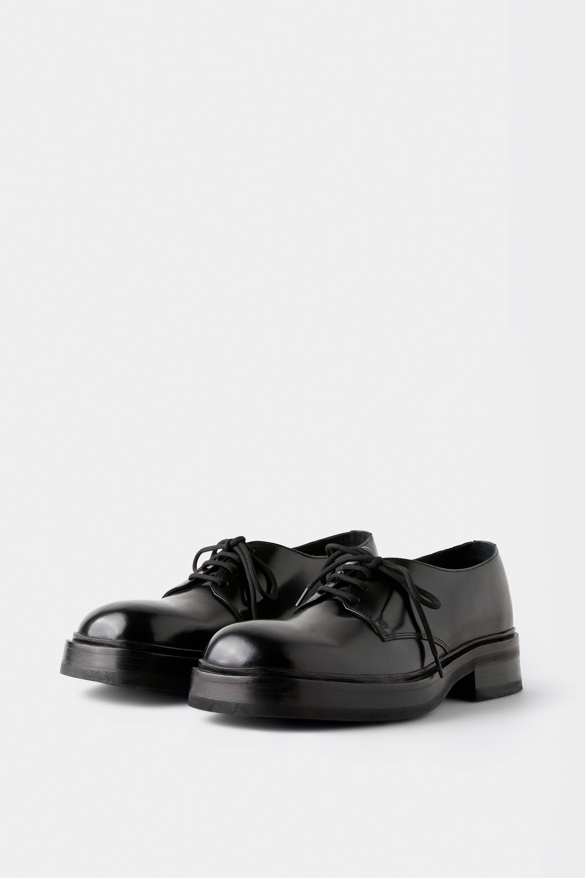 Savoy Black Leather