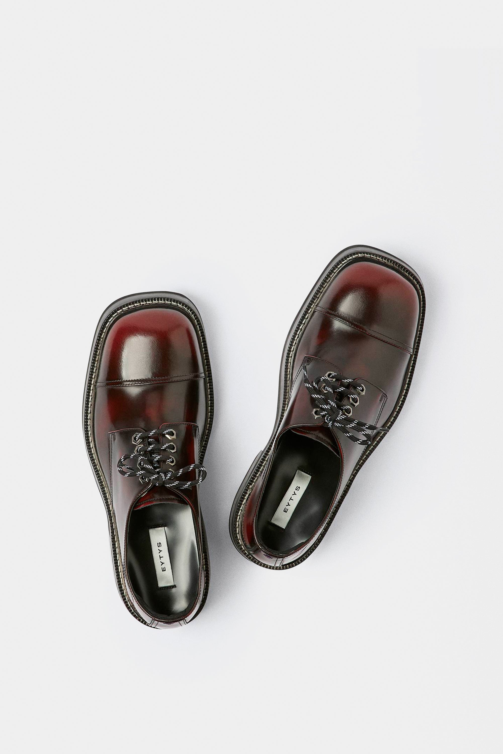 Savoy CT Oxblood Leather