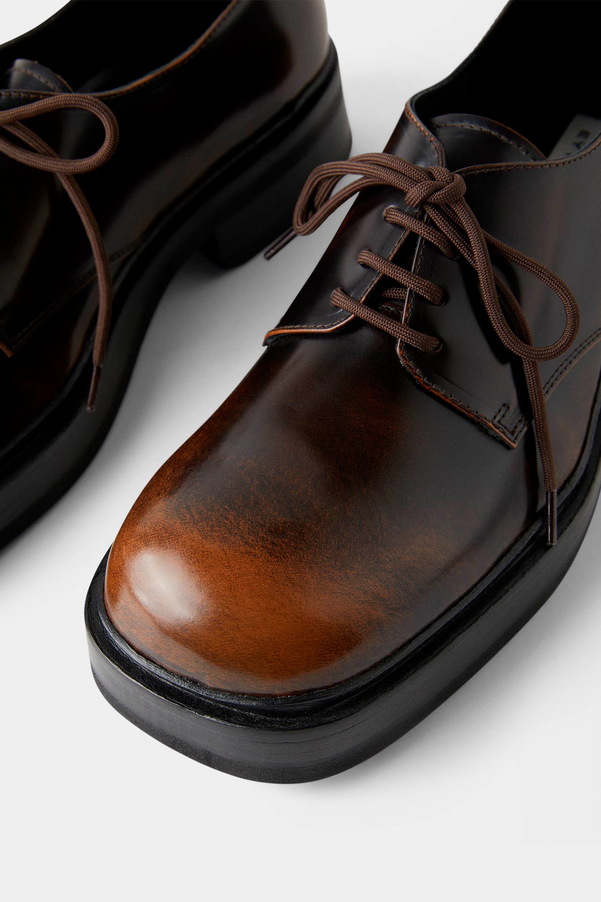 Savoy Amber Leather