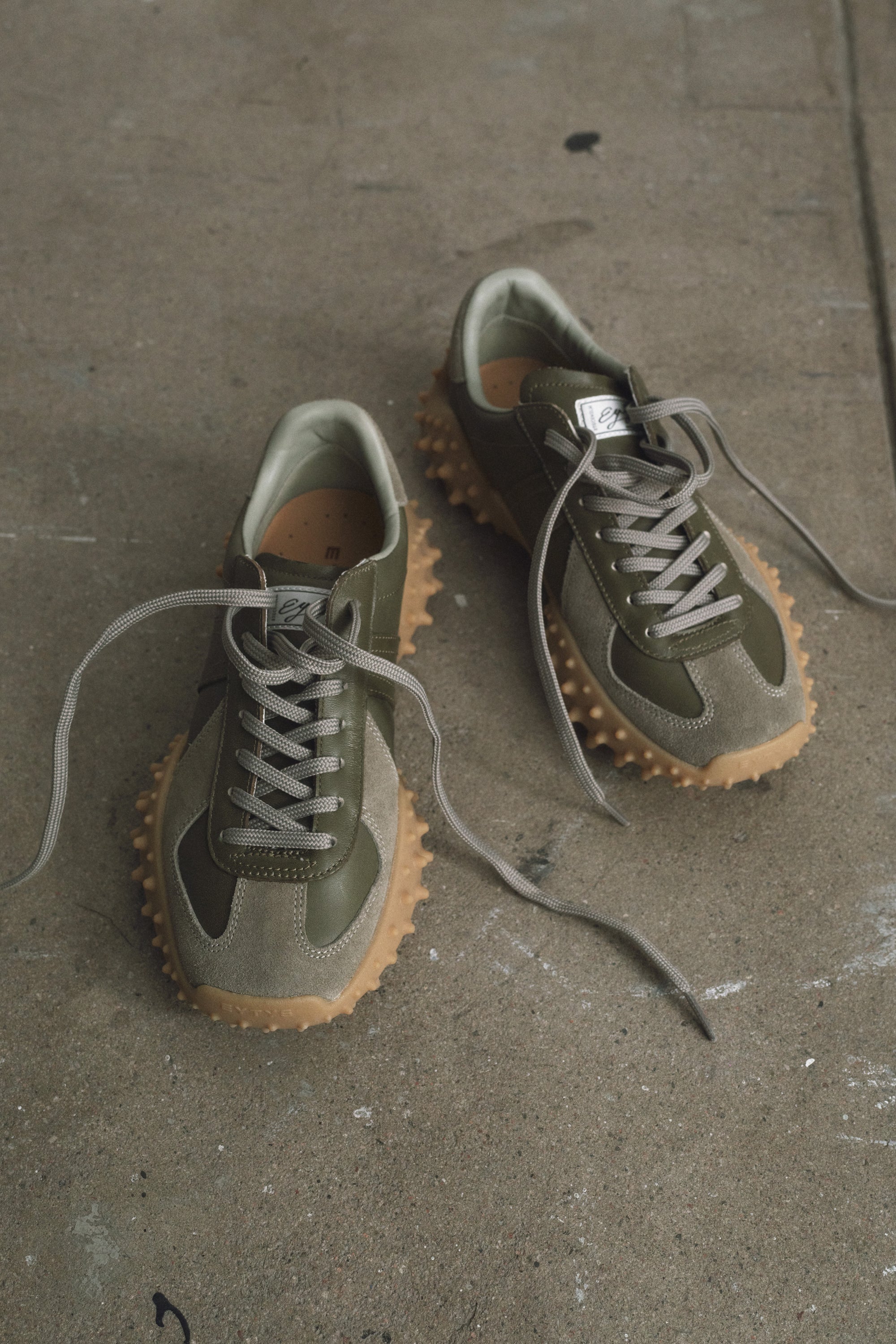 Aria Sage Leather
