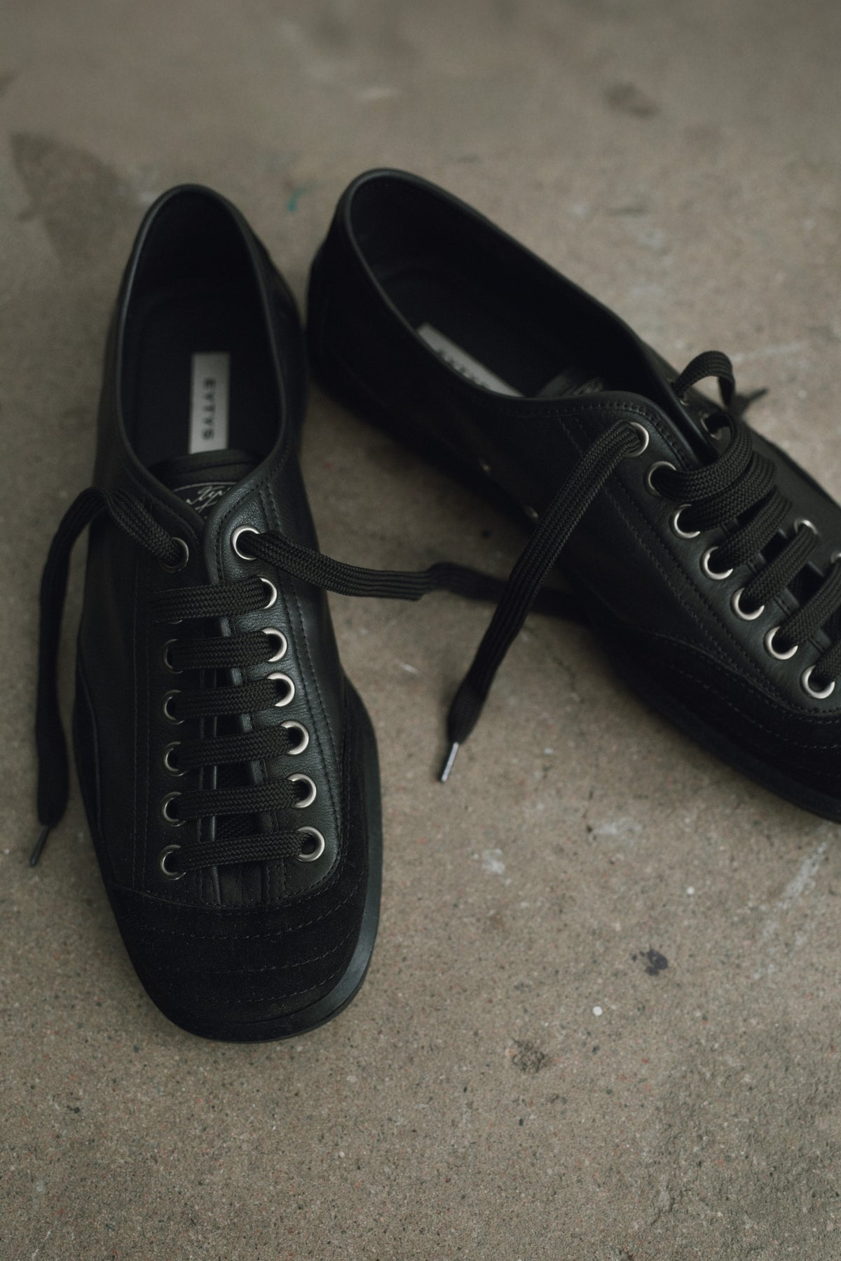 Balestra Black Leather
