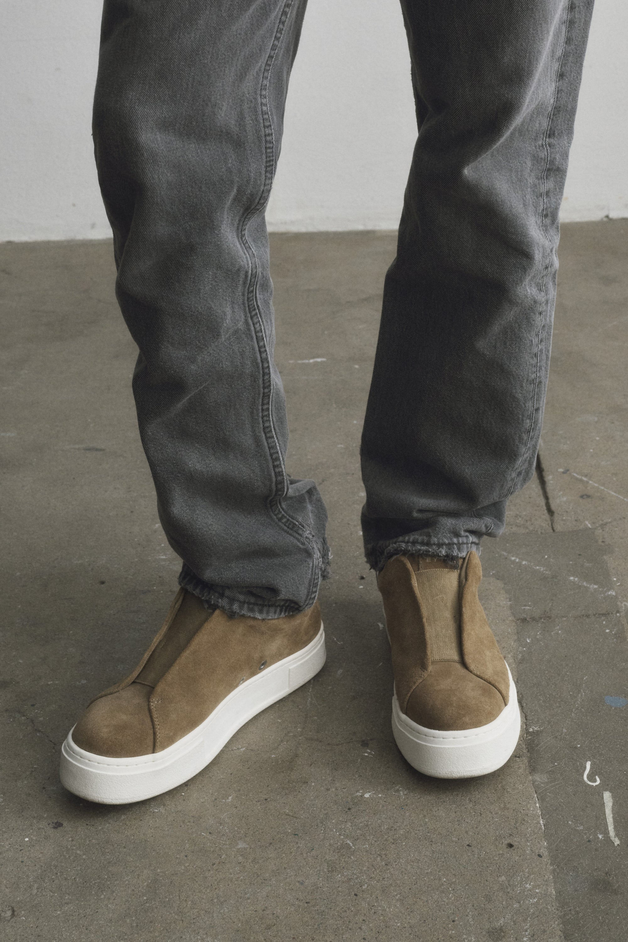 Doja S/O Sneakers