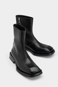 Piston Black Leather
