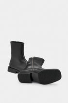 Piston Black Leather