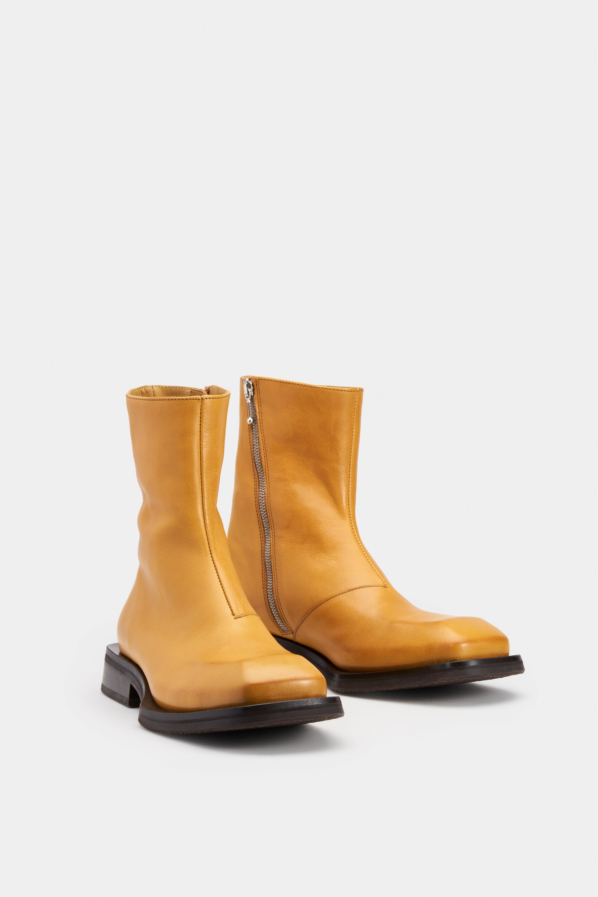 Piston Tan Leather
