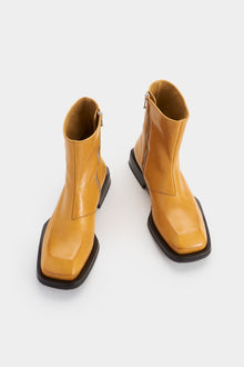 Piston Tan Leather