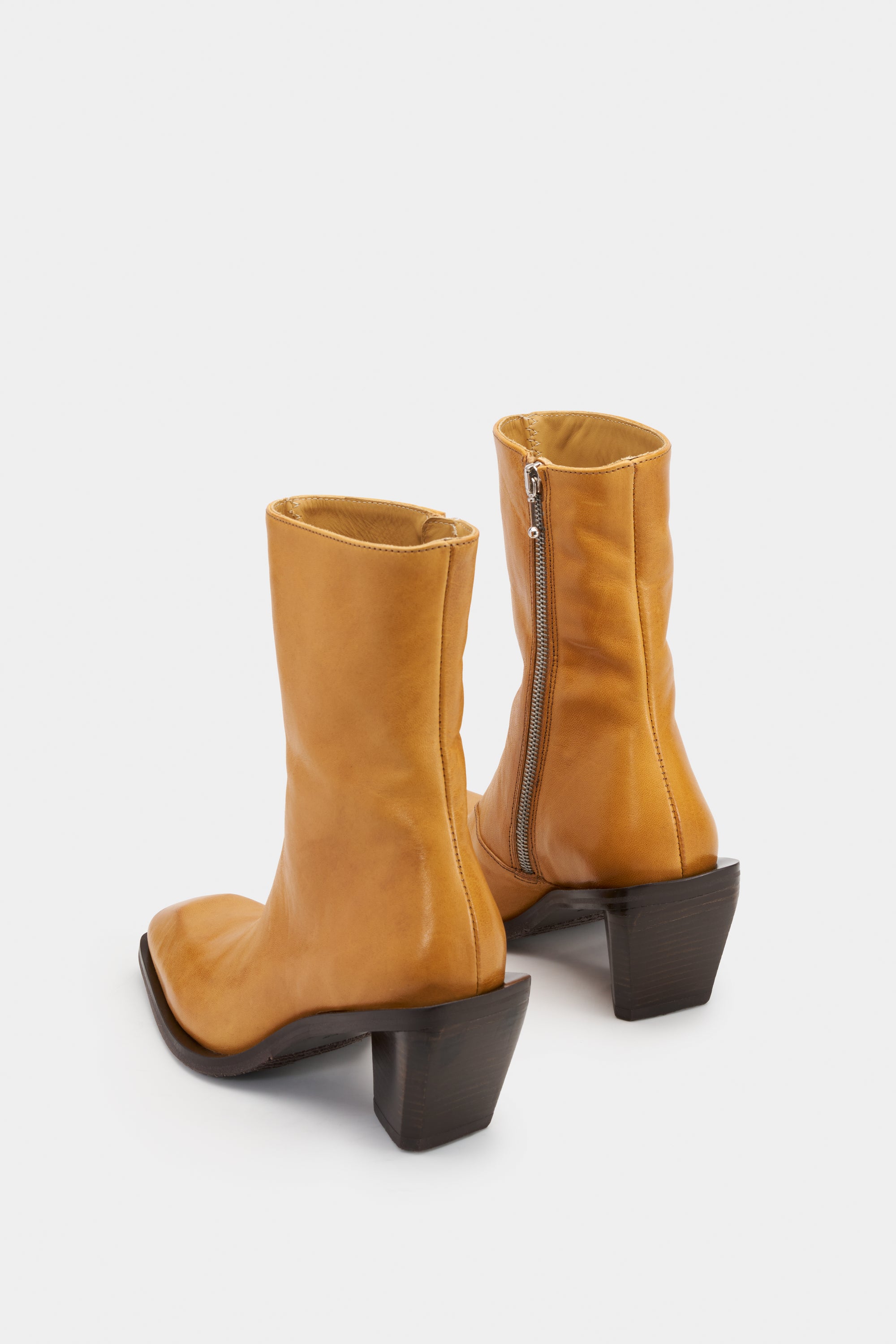 Poem Tan Leather