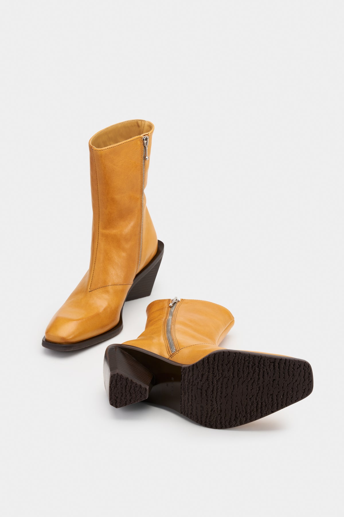 Poem Tan Leather