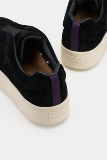 Doja Slip-On Black Suede