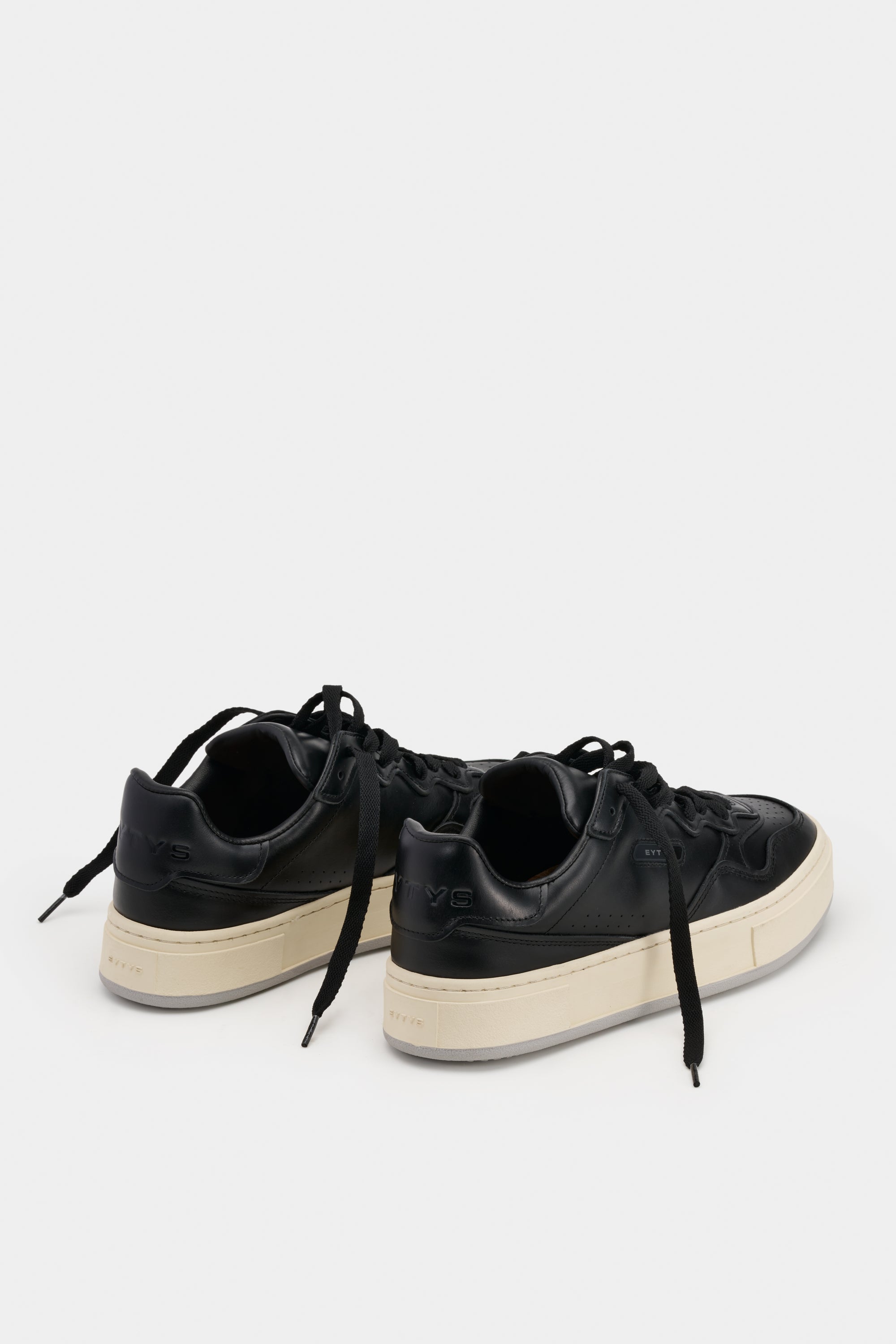 Trophy Black Leather