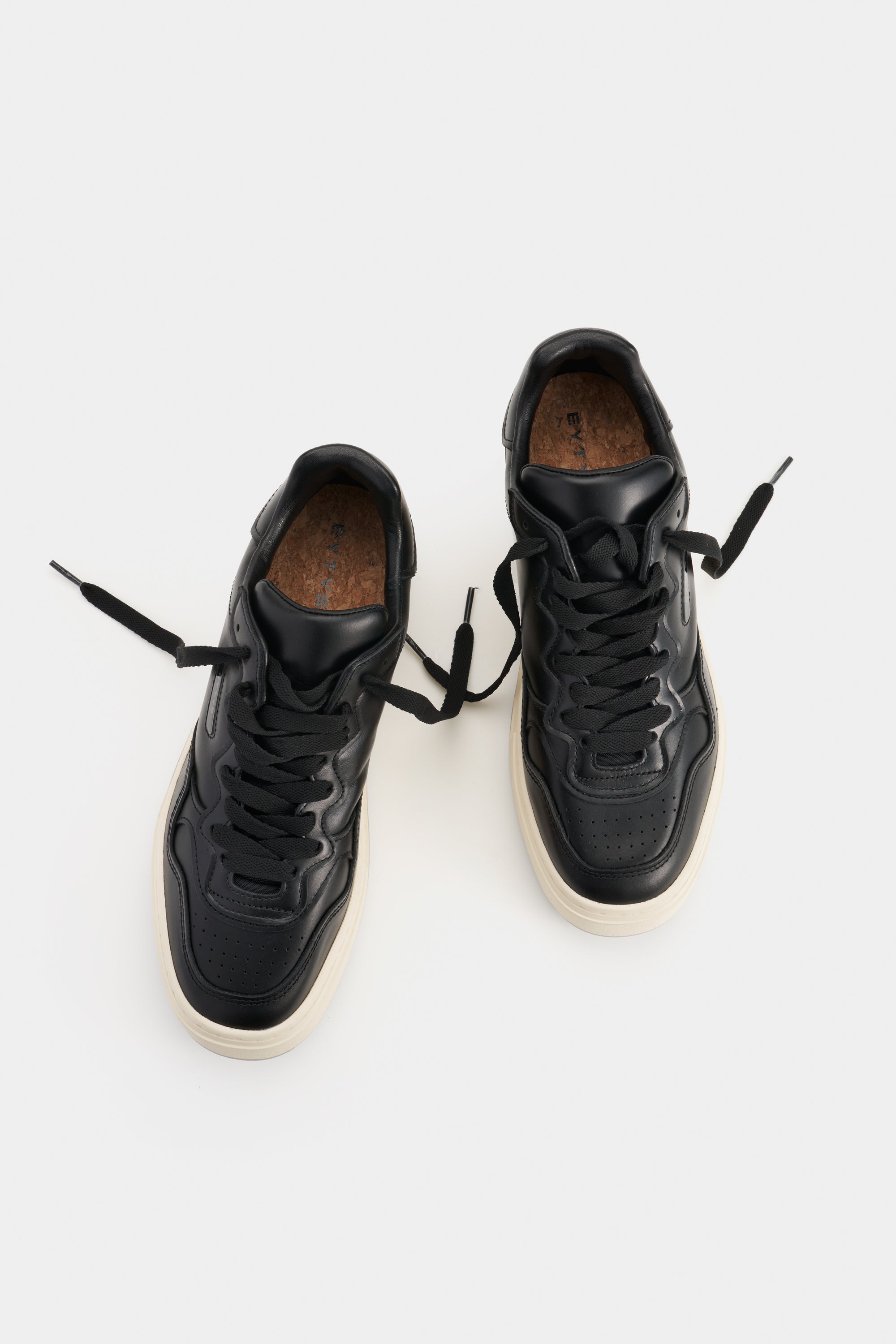 Trophy Black Leather